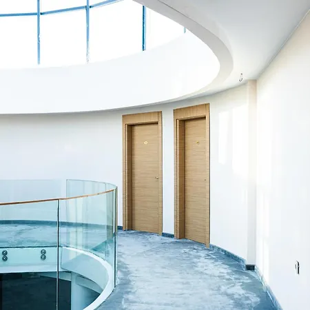 ривиера блу Хотел 3*