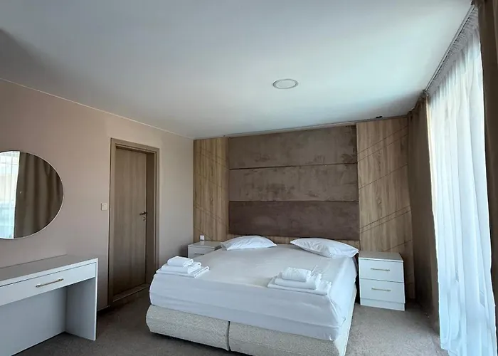 ривиера блу Хотел 3*