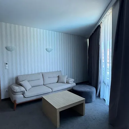 Riviera Blue 3*