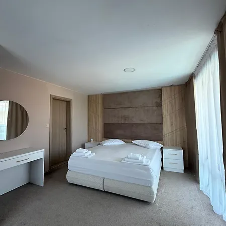 Riviera Blue Hotel 3*